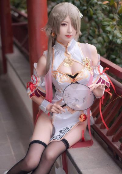 《出轨的女人》激情